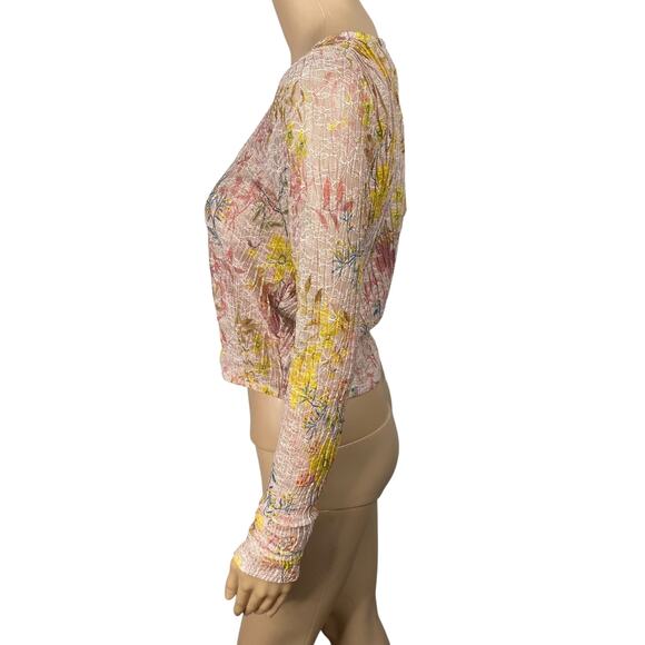 Free People Angelina Light Combo Pink Floral Sheer Lace Snap Top SZ M - Picture 10 of 14
